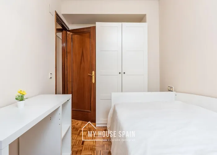 아파트 Myhousespain - Amplio Y Centrico Piso En 오비에도